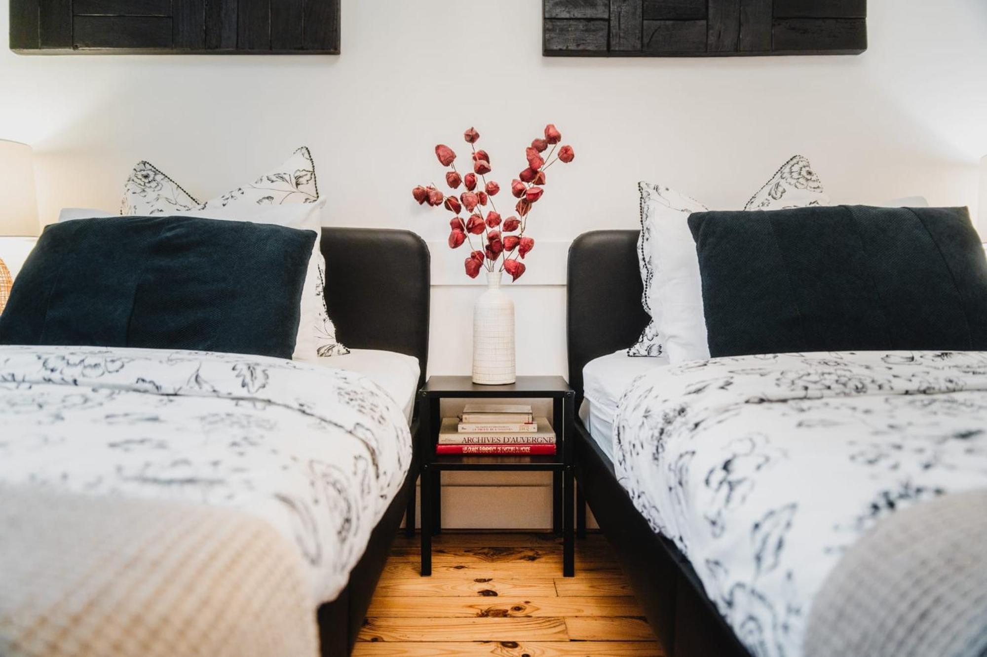 Roomchic - Les Ambassadeurs Appartement