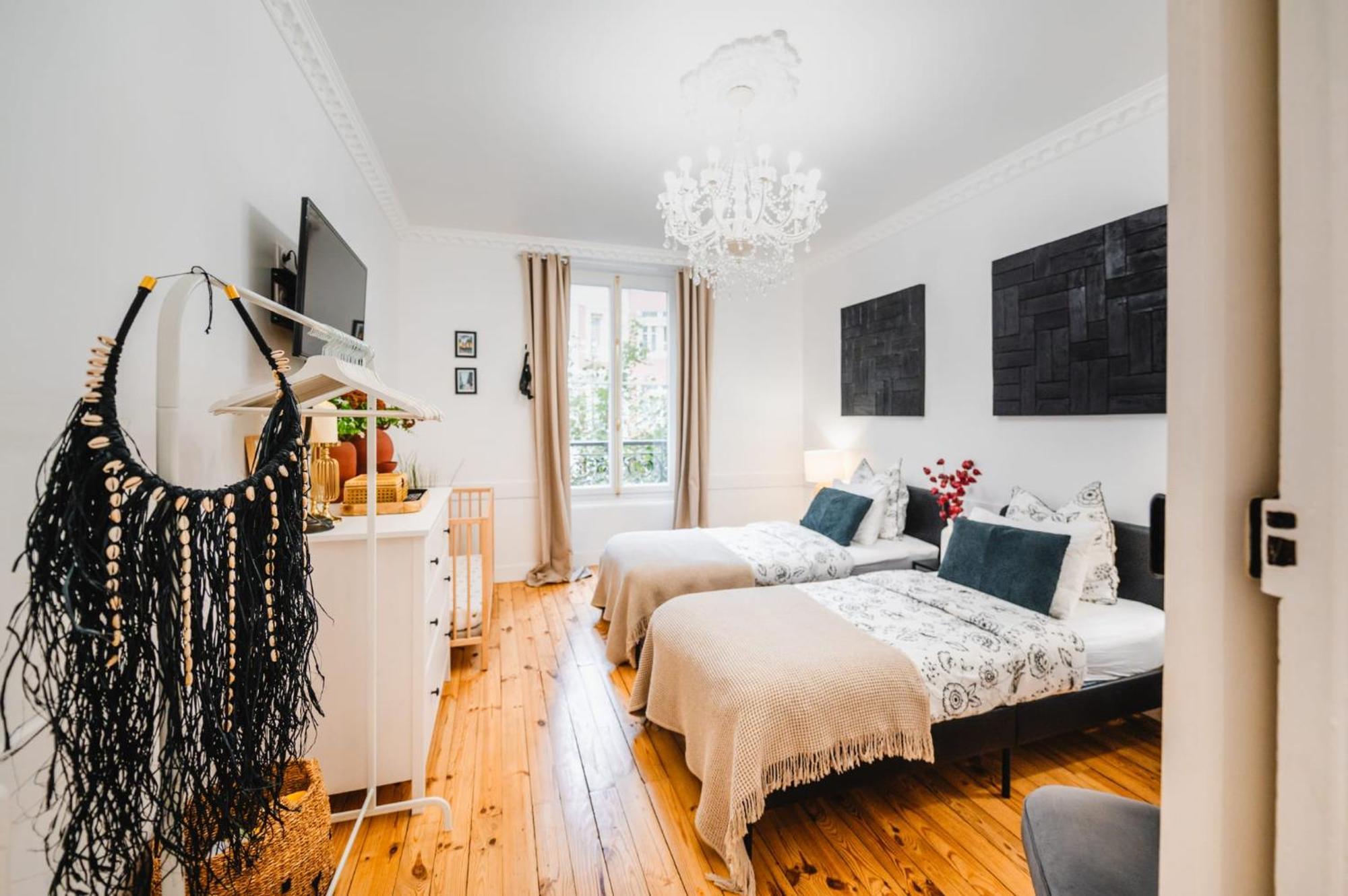 Roomchic - Les Ambassadeurs Appartement